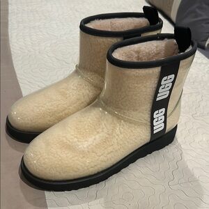 UGG Shearling Lined Boots - Cream